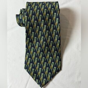 Gucci Made in Italy All Over Print Paperclip Geometric Tie in Green and Gold